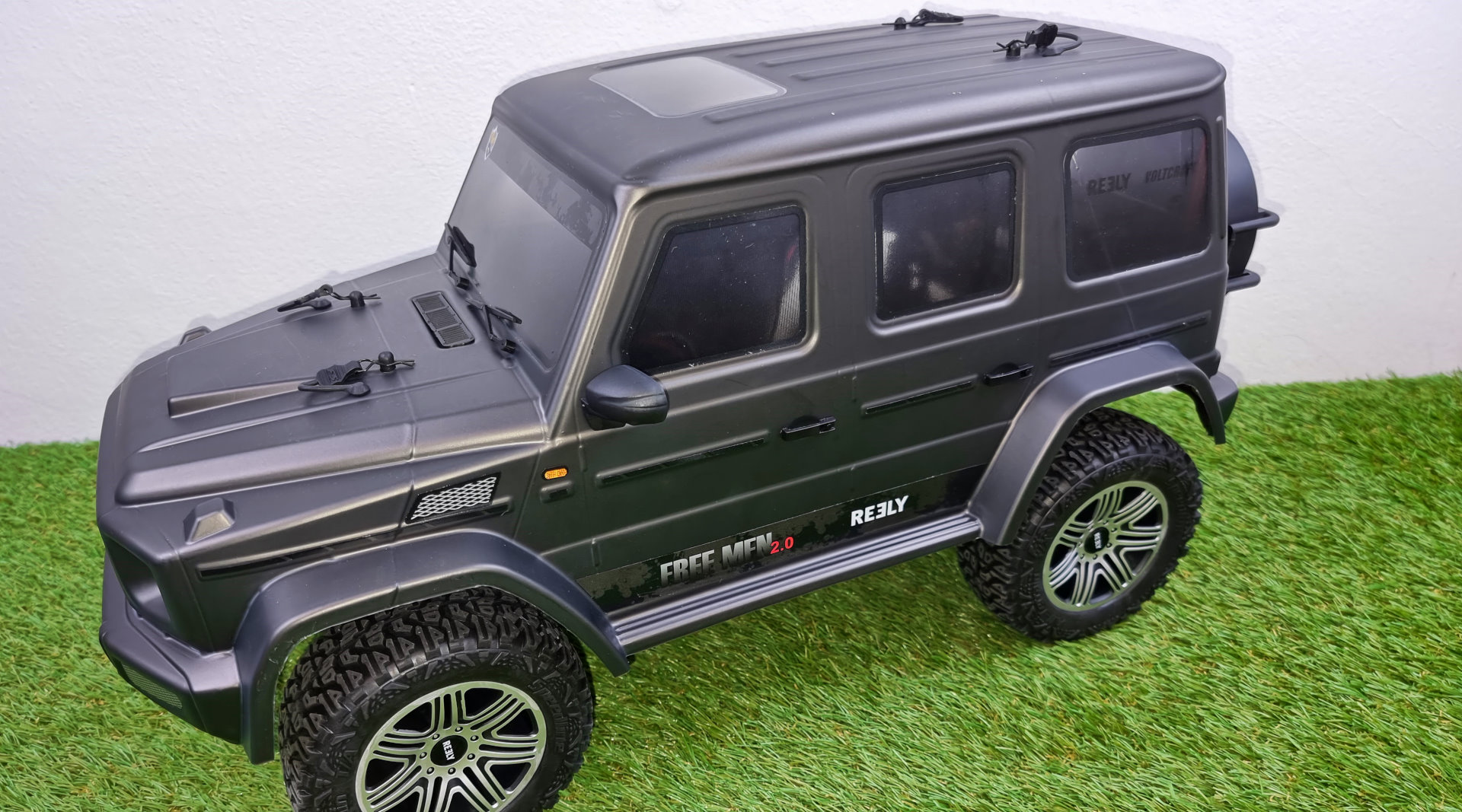 Reely Free Men 2.0 – Toller Crawler mit fehlender Funktion